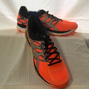 Gel-Cumulus 17 Lite-Show